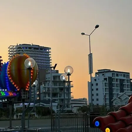 Sea Breeze Апартаменты